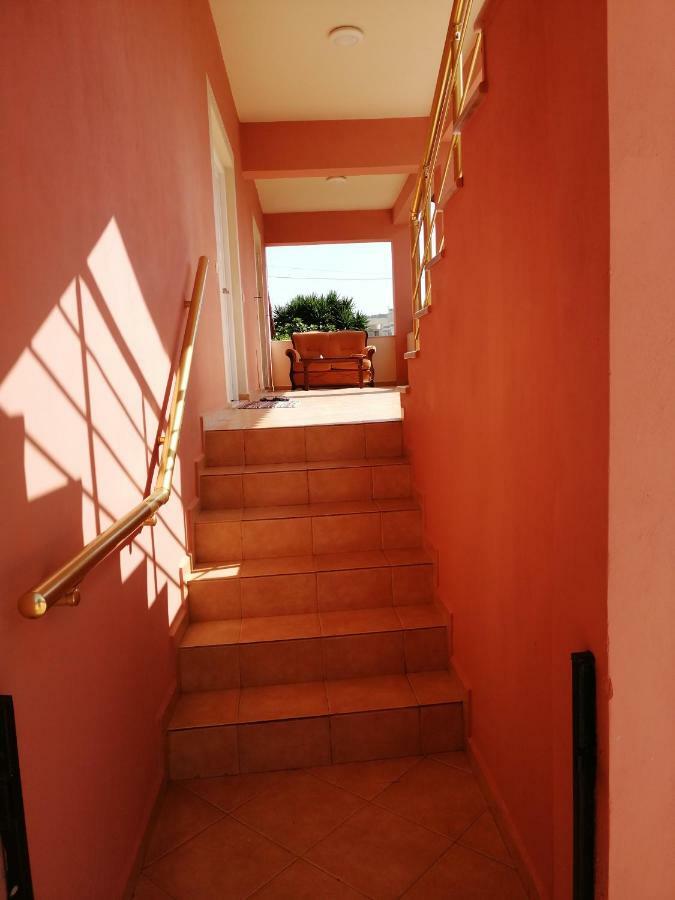 Helen'S House Ksamil Exterior foto